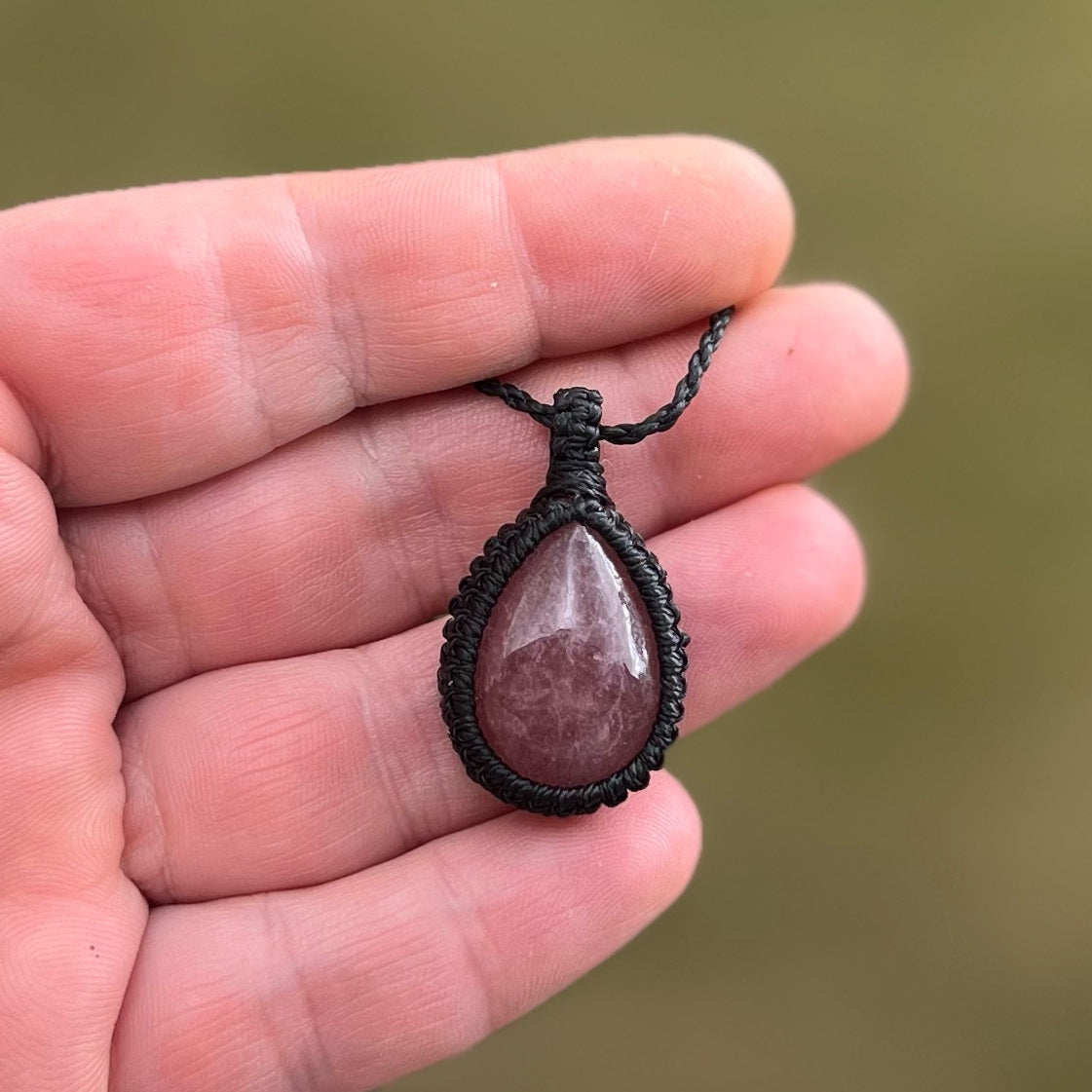 Erdbeerquarz Kette SIMPLICITY schwarz