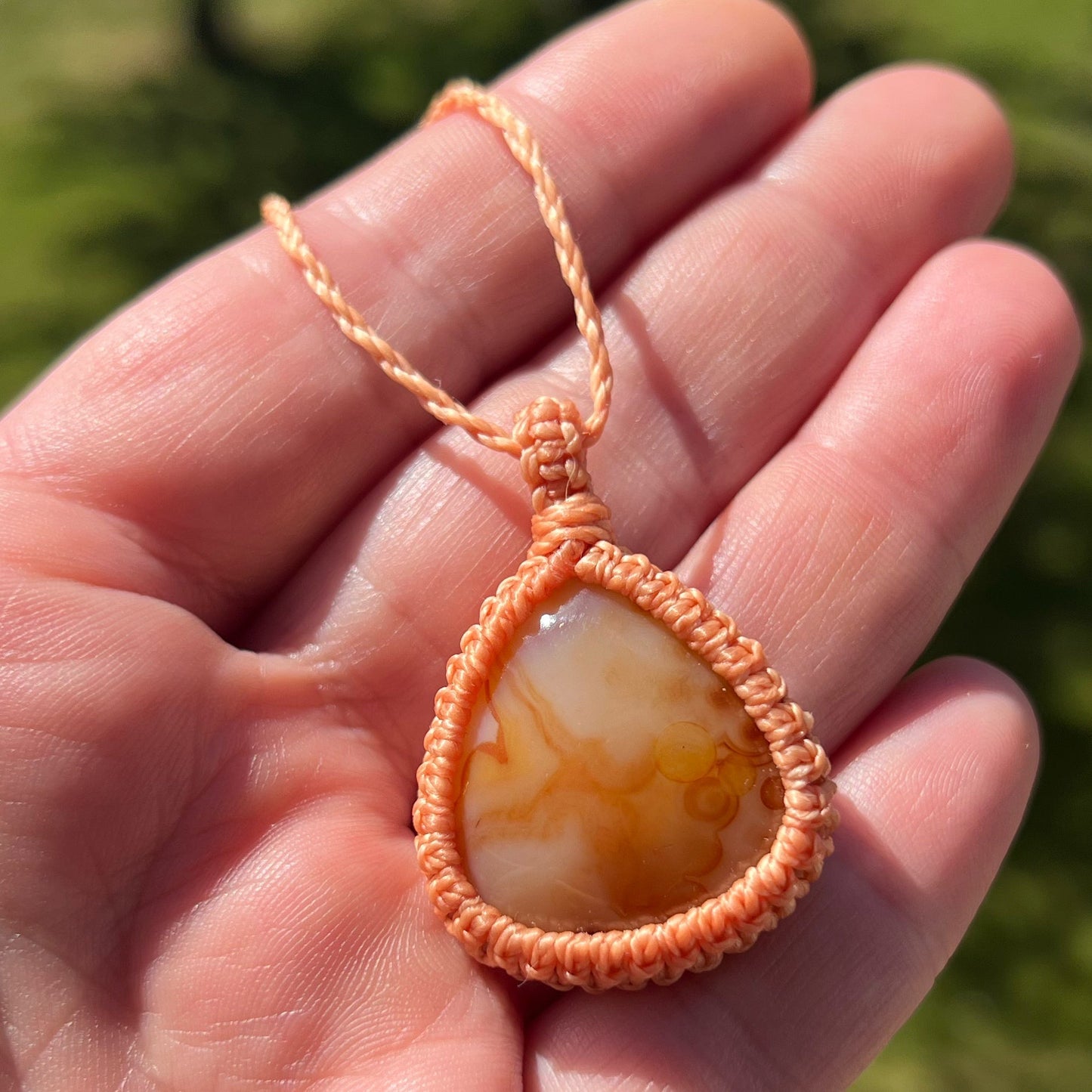 Karneol Kette SIMPLICITY melone Milu Arts and Macrame