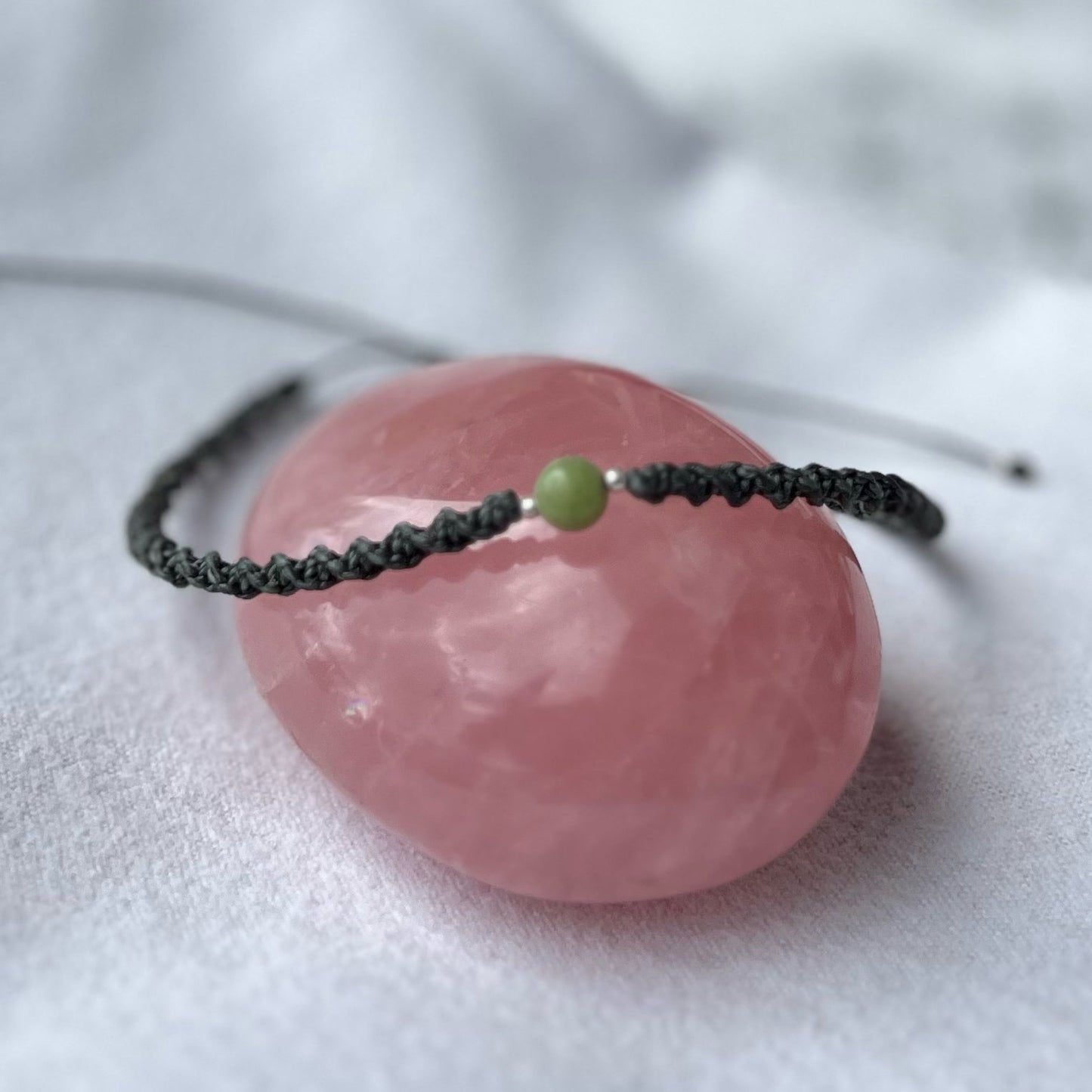 Peridot Fußkettchen PURE CONNECTION Milu Arts and Macrame