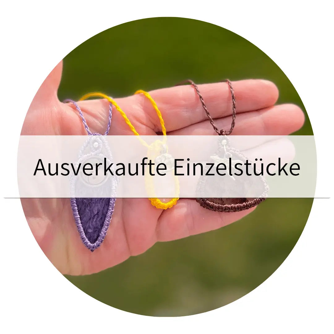 Ausverkaufte Schmuckstücke mit Edelstein von Milu Arts and Macrame, Makramee Schmuck, Heilsteinschmuck handgemacht 