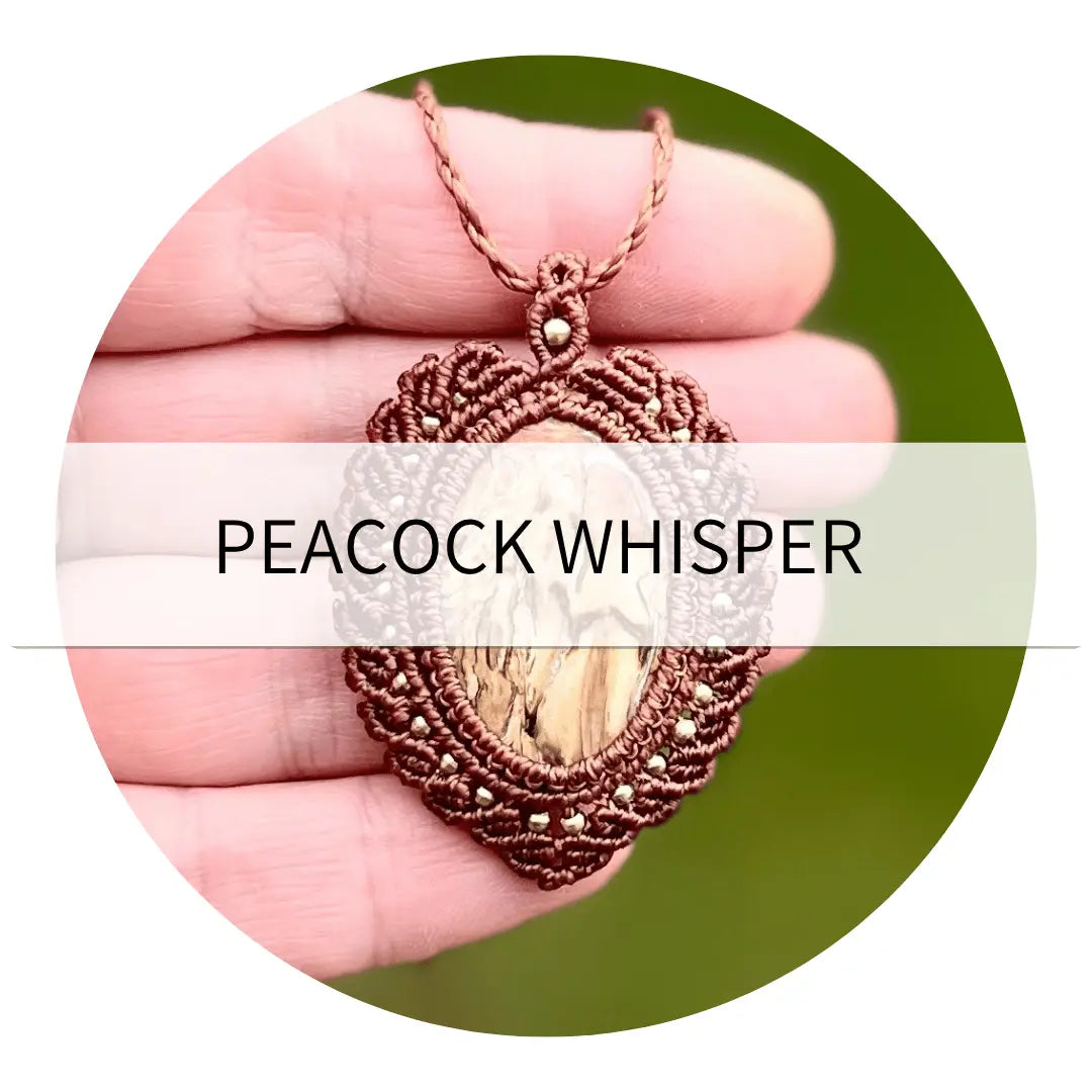 Makramee Schmuck mit Edelsteinen PEACOCK WHISPER Kollektion