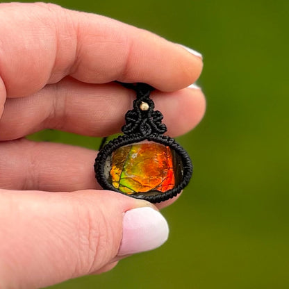 Ammolit Kette MIRACLE BLISS Milu Arts and Macrame