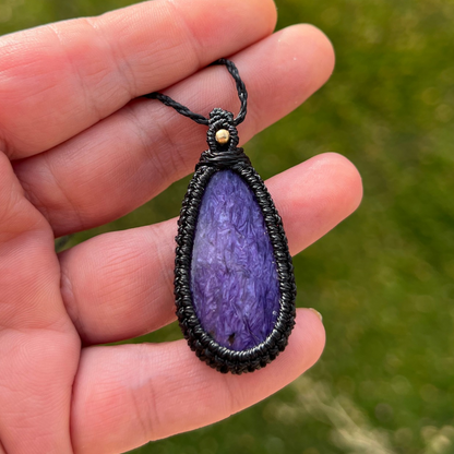 Charoit Kette PURE HARMONY Milu Arts and Macrame