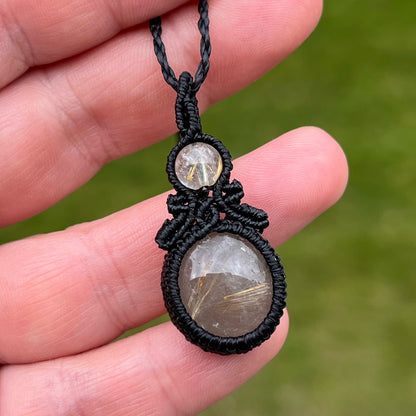 Rutilquarz Kette MIRACLE BLISS schwarz Milu Arts and Macrame