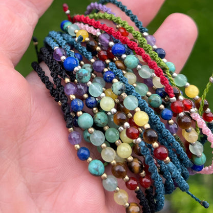 Filigranes Chakra Fußkettchen Milu Arts and Macrame