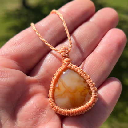 Karneol Kette SIMPLICITY melone Milu Arts and Macrame