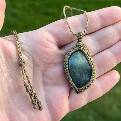 Labradorit Kette SIMPLICITY old bronze Milu Arts and Macrame