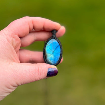 Labradorit Kette SIMPLICITY groß Milu Arts and Macrame