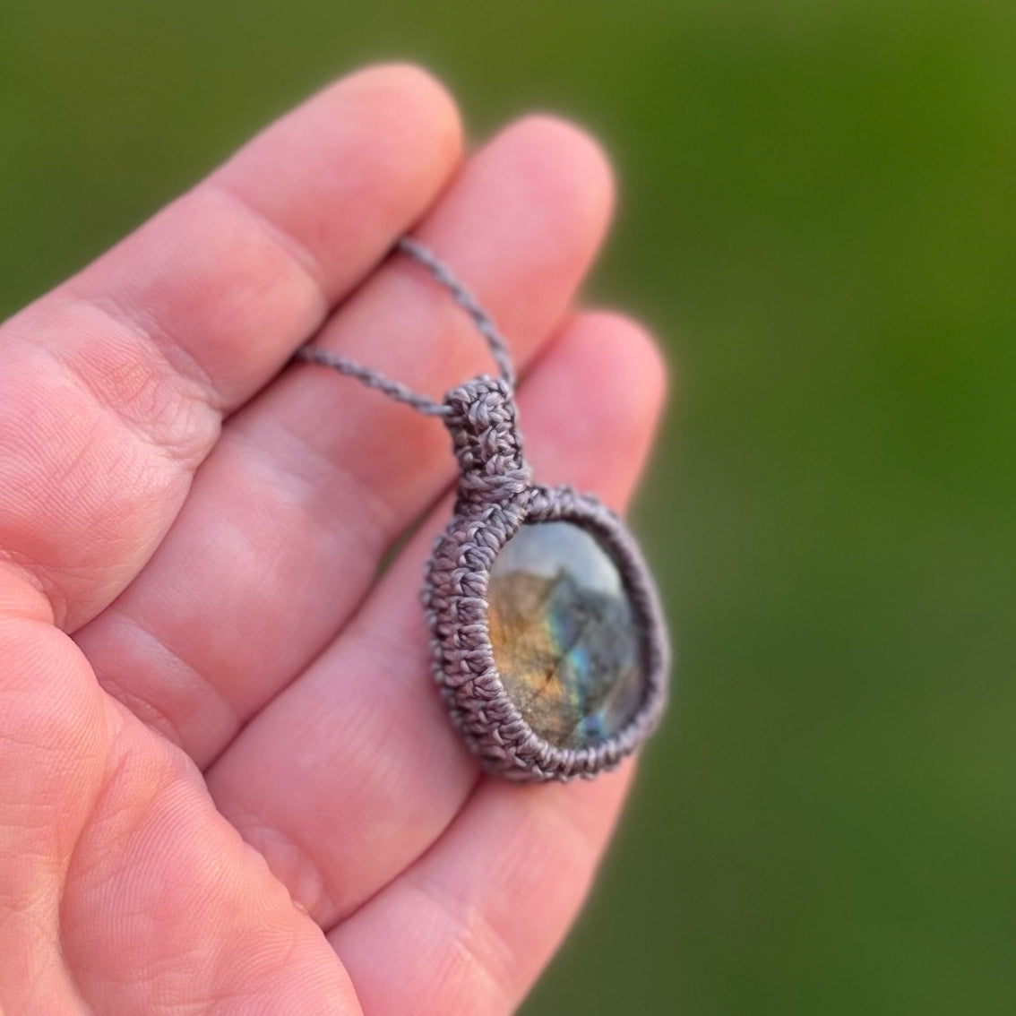 Labradorit Kette SIMPLICITY grau Milu Arts and Macrame