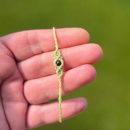 Granat Fußkettchen DELIGHT Milu Arts and Macrame