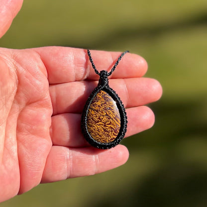 Mariam Jaspis Kette SIMPLICITY schwarz Milu Arts and Macrame