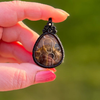 Pflaumen Achat Kette MIRACLE BLISS Milu Arts and Macrame