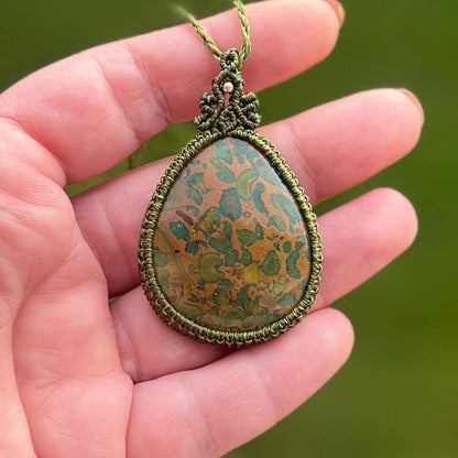 Regenwald Jaspis Kette MIRACLE BLISS Milu Arts and Macrame