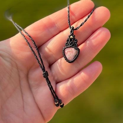 Rhodochrosit Kette MIRACLE BLISS Milu Arts and Macrame