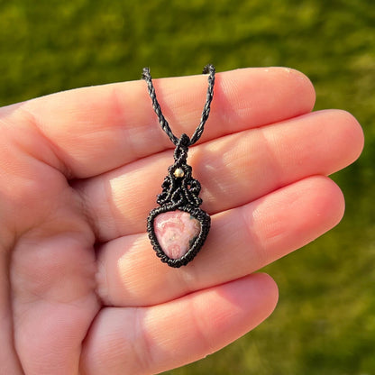 Rhodochrosit Kette MIRACLE BLISS Milu Arts and Macrame