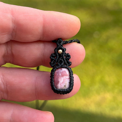 Rhodochrosit Kette MIRACLE BLISS Milu Arts and Macrame