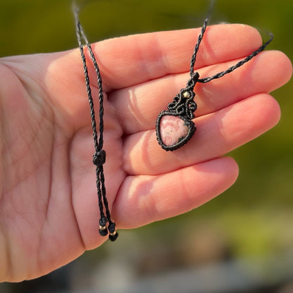 Rhodochrosit Kette MIRACLE BLISS Milu Arts and Macrame