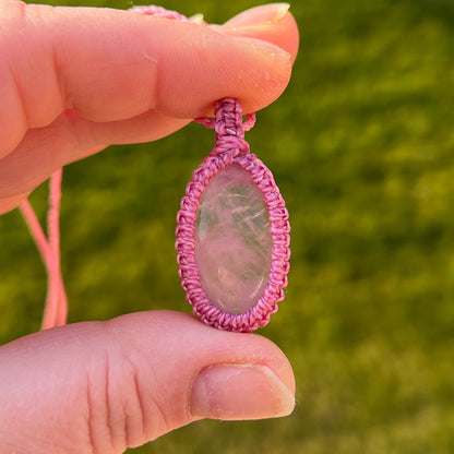 Rosenquarz Kette SIMPLICITY rosa Milu Arts and Macrame