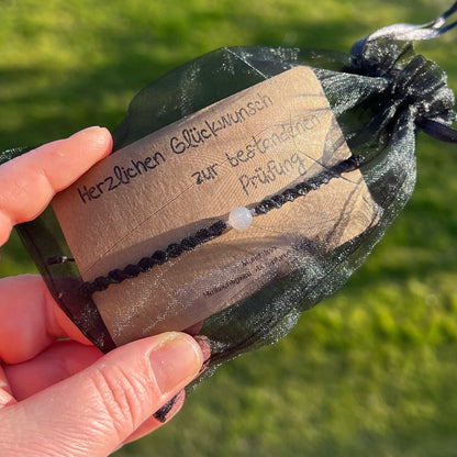 Geschenk zur bestandenen Prüfung Milu Arts and Macrame