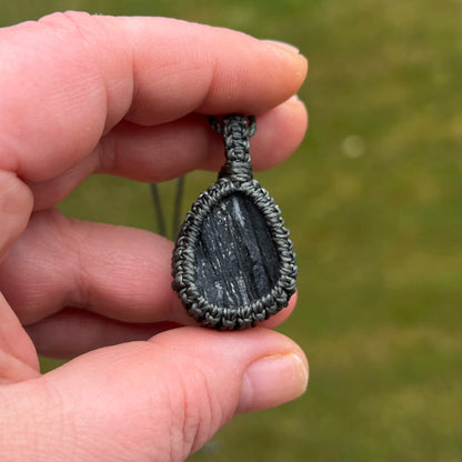 Schwarze Turmalin Kette SIMPLICITY Milu Arts and Macrame