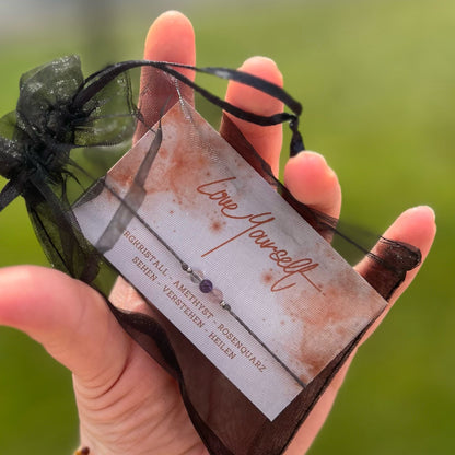 Selbstliebe Heilstein Armband Milu Arts and Macrame