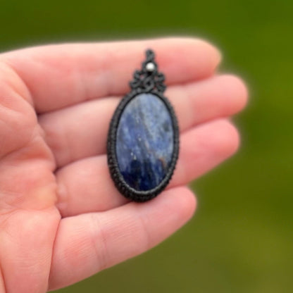 Sodalith Kette MIRACLE BLISS Milu Arts and Macrame