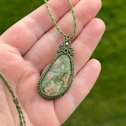 Unakit Kette MIRACLE BLISS Milu Arts and Macrame