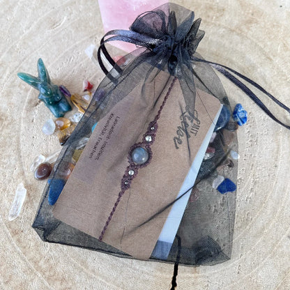 Makramee Armband als Geschenk 