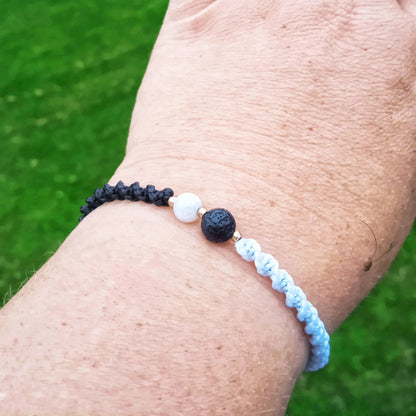 Yin Yang Makramee Armband Milu Arts and Macrame