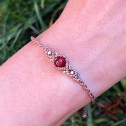 Makramee Armband Karneol Milu Arts and Macrame