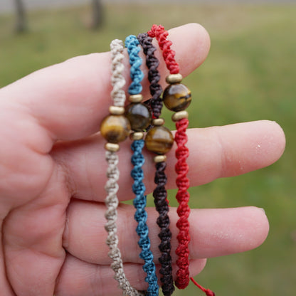 Makramee Armband Tigerauge Milu Arts and Macrame