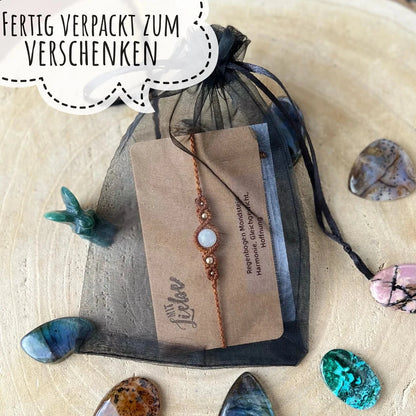 Regenbogen Mondstein Armband Milu Arts and Macrame